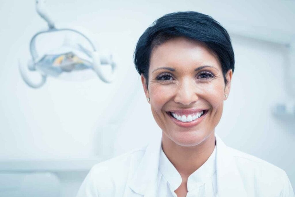 Female Dentist with broad Smile | Smile Virtual