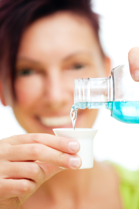 using-mouthwash